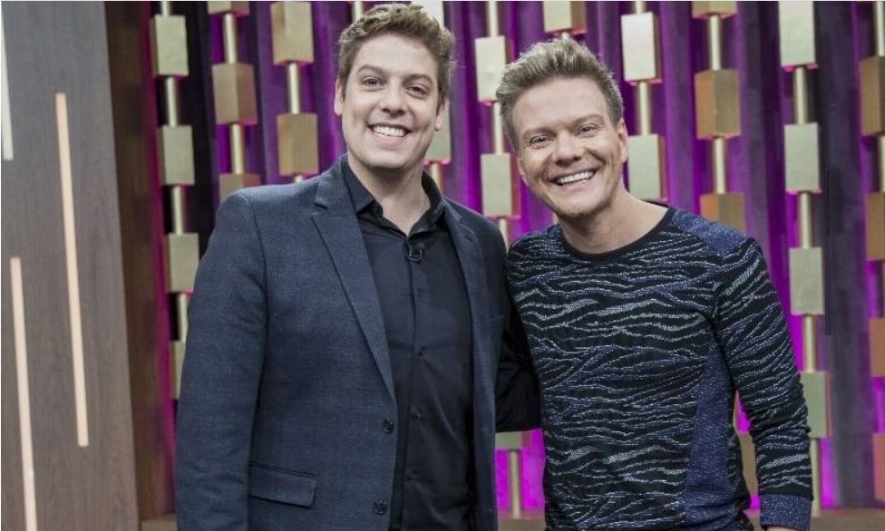 Michel Teló esteve no Programa do Porchat (Foto: Divulgação)