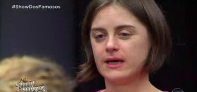 Alessandra Maestrini não segurou a emoção no Show dos Famosos (Foto: TV Globo)