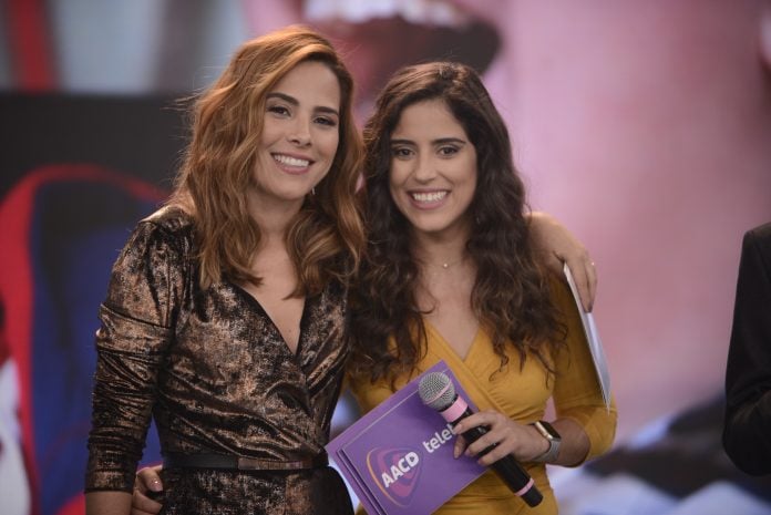 Wanessa e Camilla Camargo no Teleton 2017 (Foto: Divulgação/SBT)
