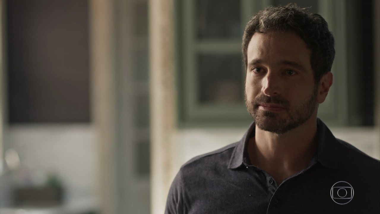 Edgar (Caco Ciocler) em cena de Segundo Sol (Foto: Reprodução/Globo)