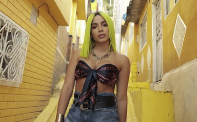 Cantora durante gravação do clipe de Medicina (Foto: Reprodução/Instagram)