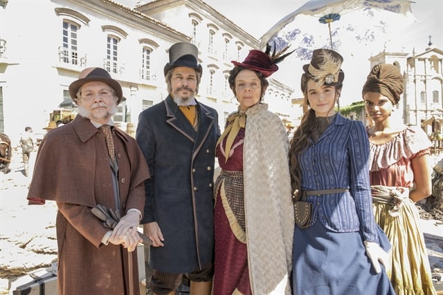 Núcleo dos congelados de O Tempo Não Para, nova novela das sete da Globo (Foto: Globo/João Miguel Júnior)