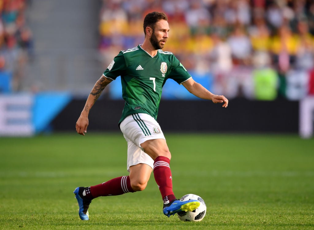 Miguel Layun, o carrasco de Neymar (Foto: Hector Vivas/Getty Images)