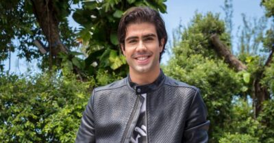 Ator assumiu novo romance (Foto: Reprodução)