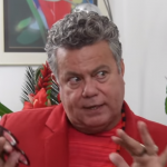 Milton Cunha conta a atitude de seus pais perante sua sexualidade