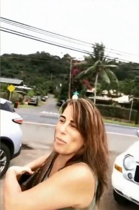 Glória Pires curte férias no Havaí (Foto: Reprodução)
