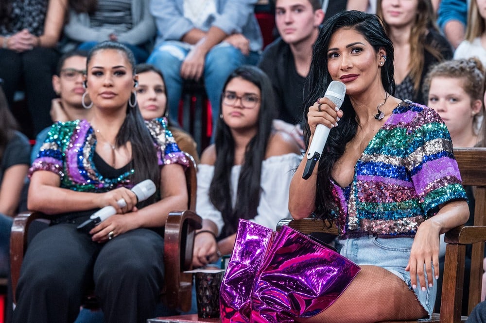 http://tvfoco.uai.com.br/wp-content/uploads/2015/05/Daniela-Mercury.jpg
