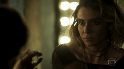 Luzia (Giovanna Antonelli) em cena de Segundo Sol
(Foto: Reprodução/Globo)