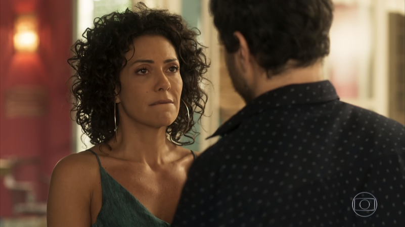 http://tvfoco.uai.com.br/wp-content/uploads/2015/05/Daniela-Mercury.jpg