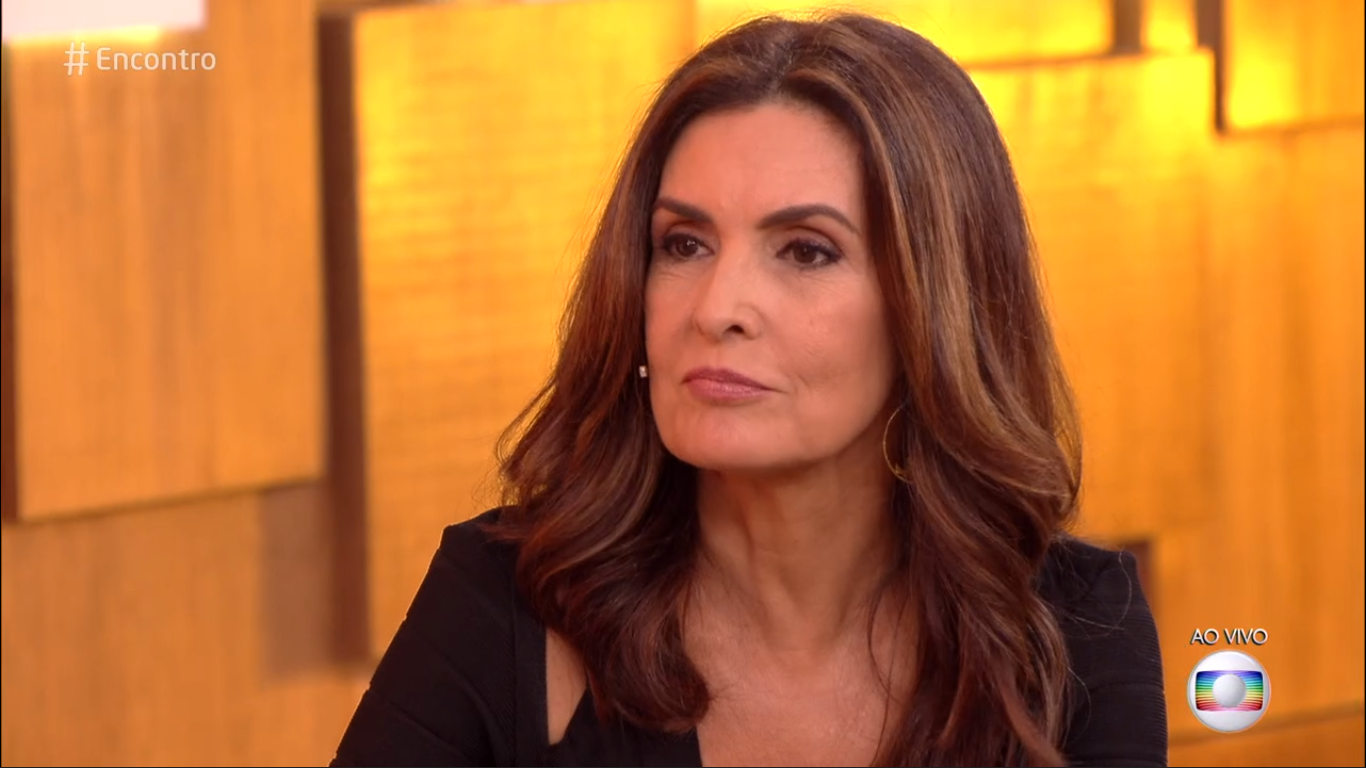 http://tvfoco.uai.com.br/wp-content/uploads/2015/05/Daniela-Mercury.jpg