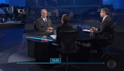 Ciro Gomes (PDT) foi o primeiro entrevistado no Jornal Nacional (Foto: Reprodução/Gobo)