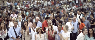 Famosos na gravação especial da emissora em 2017. (Foto: Reprodução)