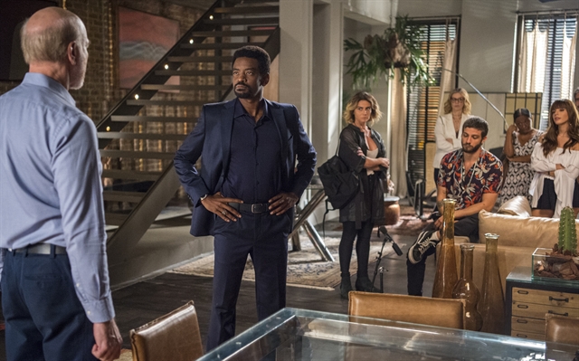 Severo (Odilon Wagner) e Roberval (Fabricio Boliveira) em cena de Segundo Sol (Foto: Globo/Estevam Avellar)