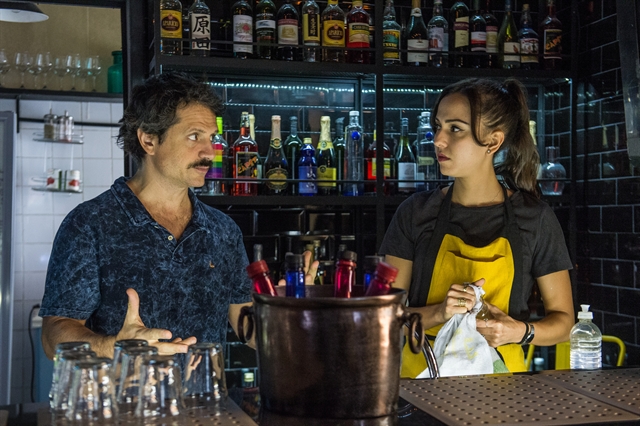 Paulo (Felipe Rocha) e Marli (Júlia Mendes) em cena de Malhação (Foto: Globo/Raquel Cunha)