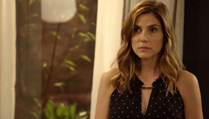 Helen (Rafaela Mandelli) em O Tempo Não Para (Foto: Divulgação/Globo)