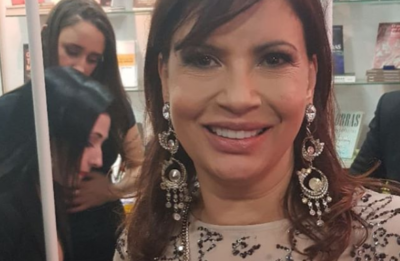 A atriz segue longe da TV. (Foto: Reprodução/Instagram)
