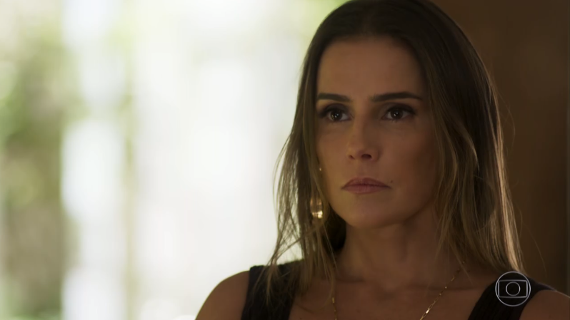 Karola (Deborah Secco) em cena de Segundo Sol (Foto: Reprodução/Globo)