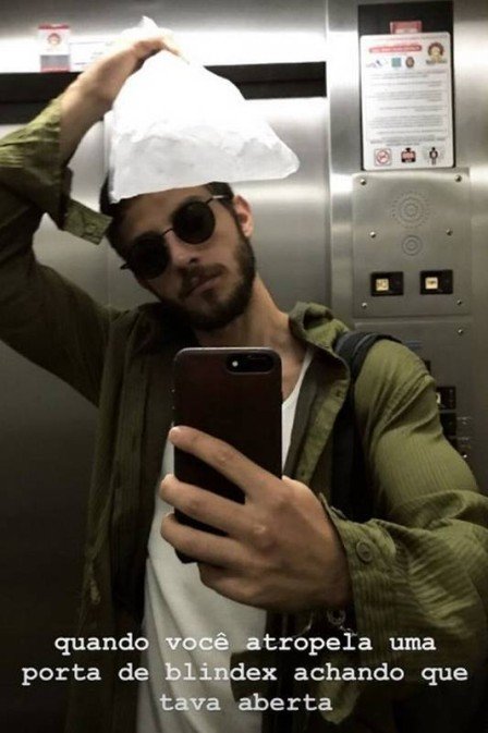 Ator apareceu cuidando dos machucados (Foto: Reprodução/Instagram)