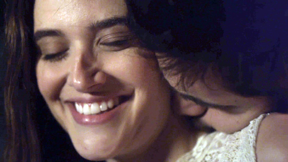 Samuca e Marocas em noite de amor (Foto: Divulgação/Globo)