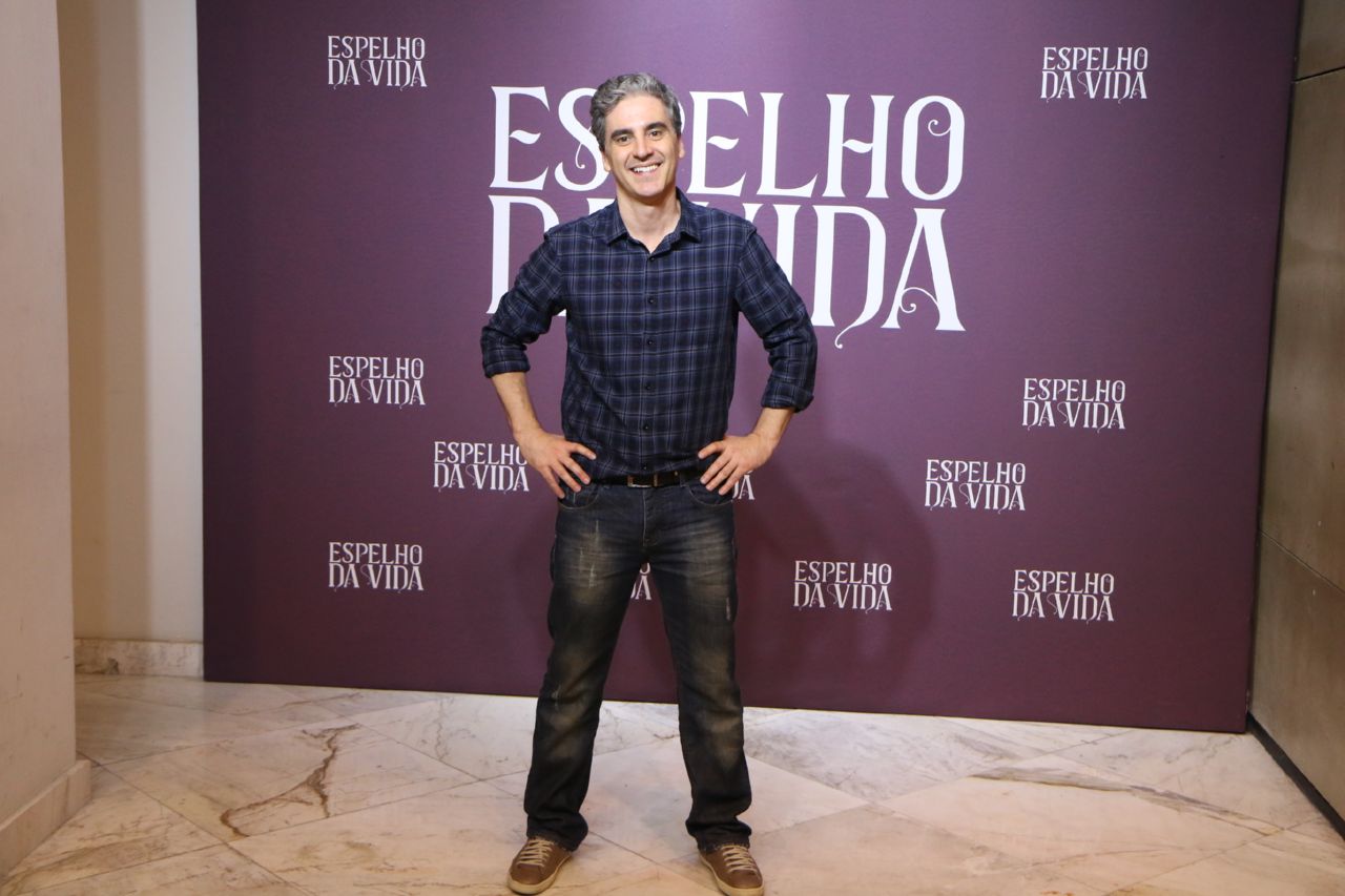 Atores de Espelho da Vida em coletiva de imprensa da TV Globo (Foto: Reprodução)