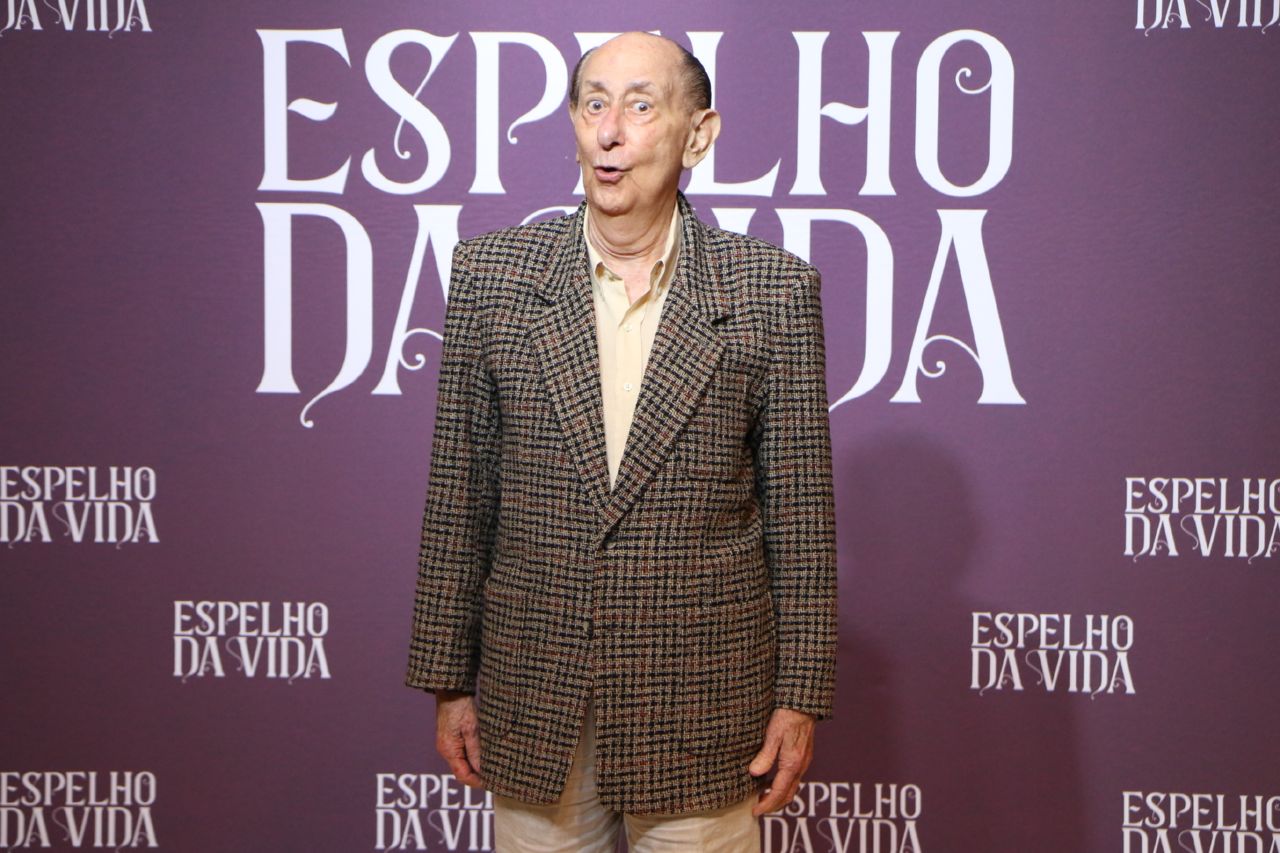 Atores de Espelho da Vida em coletiva de imprensa da TV Globo (Foto: Reprodução)