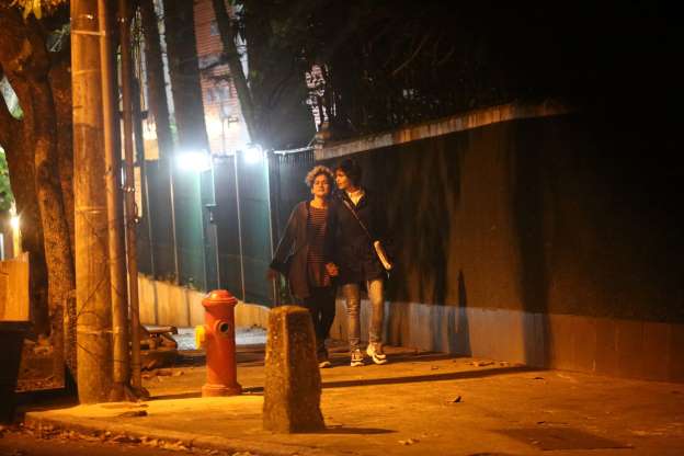 Nanda Costa e Lan Lanh, sua namorada (Foto: Reprodução)