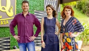 Carlos Bertolazzi, Chris Flores e Danielle Dahoui no BBQ Brasil (Foto: Gabriel Cardoso/SBT)