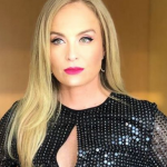 Angélica aproveita entrevista para Tatá Werneck nos Estúdios Globo para negociar retorno ao canal