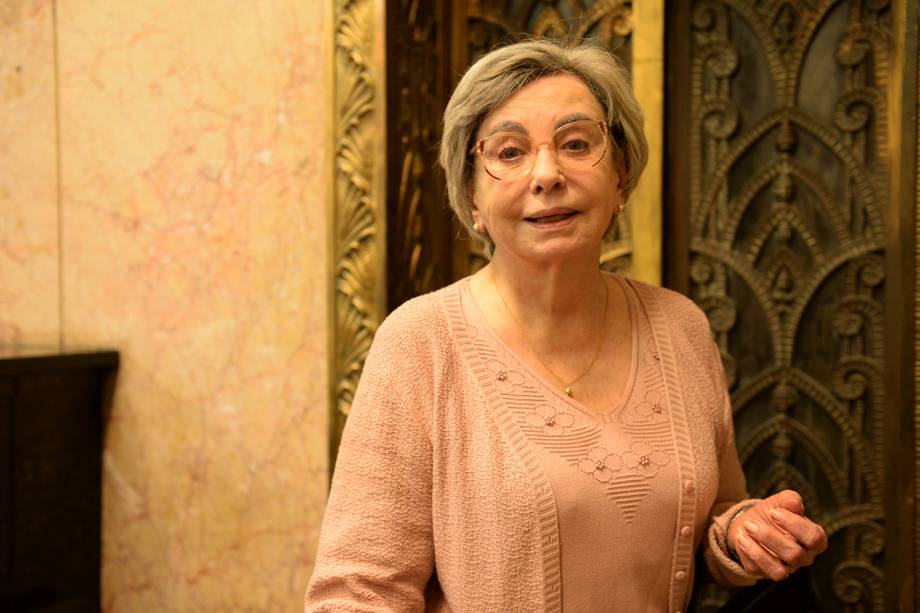 Yolanda (Beatriz Segall), na série 'Os Experientes', da TV Globo