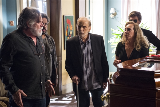 Dodô (José de Abreu), Naná (Arlete Salles) e Nestor (Francisco Cuoco) em Segundo Sol fizeram parte de um "núcleo" de bigamia (Foto: Globo/Estevam Avellar)