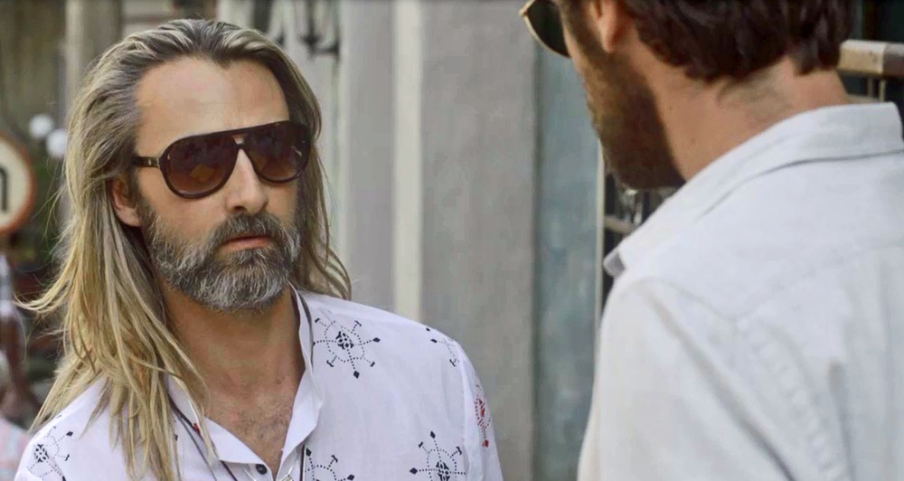 Groa (André Dias) entregará carta de Luzia (Giovanna Antonelli) para Beto (Emilio Dantas) em Segundo Sol (Foto: Divulgação)