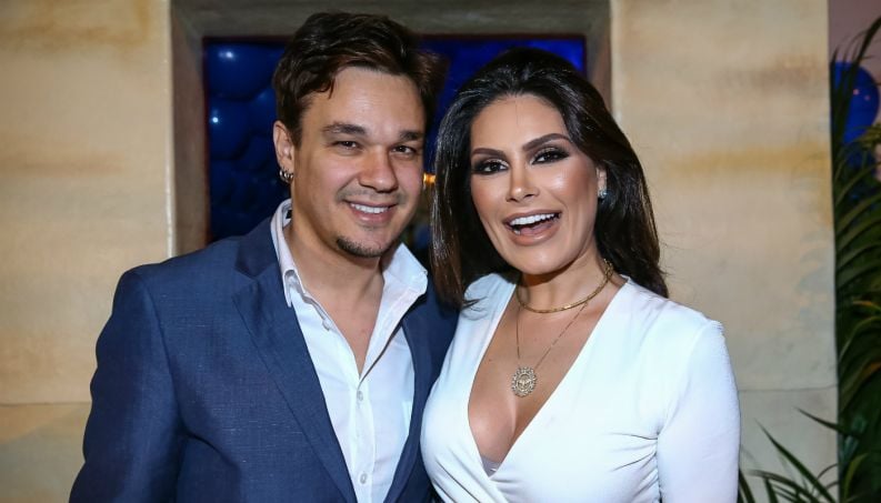 http://tvfoco.uai.com.br/wp-content/uploads/2015/05/Daniela-Mercury.jpg
