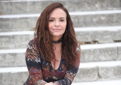 luiza http://www.otvfoco.com.br/wp-content/uploads/2015/05/Daniela-Mercury.jpg