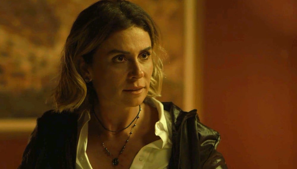 Luzia (Giovanna Antonelli) em cena de Segundo Sol (Foto: Reprodução)