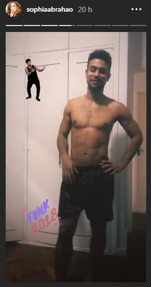 Sérgio Malheiros de cueca (Foto: Reprodução)