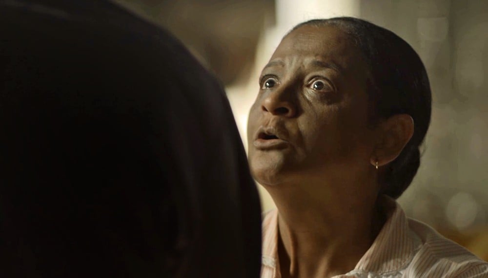 Zefa (Claudia Di Moura) confrontará Severo (Odilon Wagner) em Segundo Sol (Foto: Reprodução/Globo)