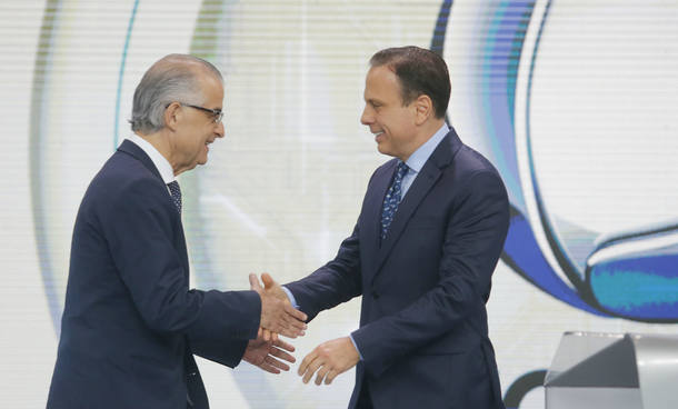 Record exibiu debate entre João Dória (PSDB) e Márcio França (PSB) ao governo de São Paulo (Foto: Werther Santana / Estadão)