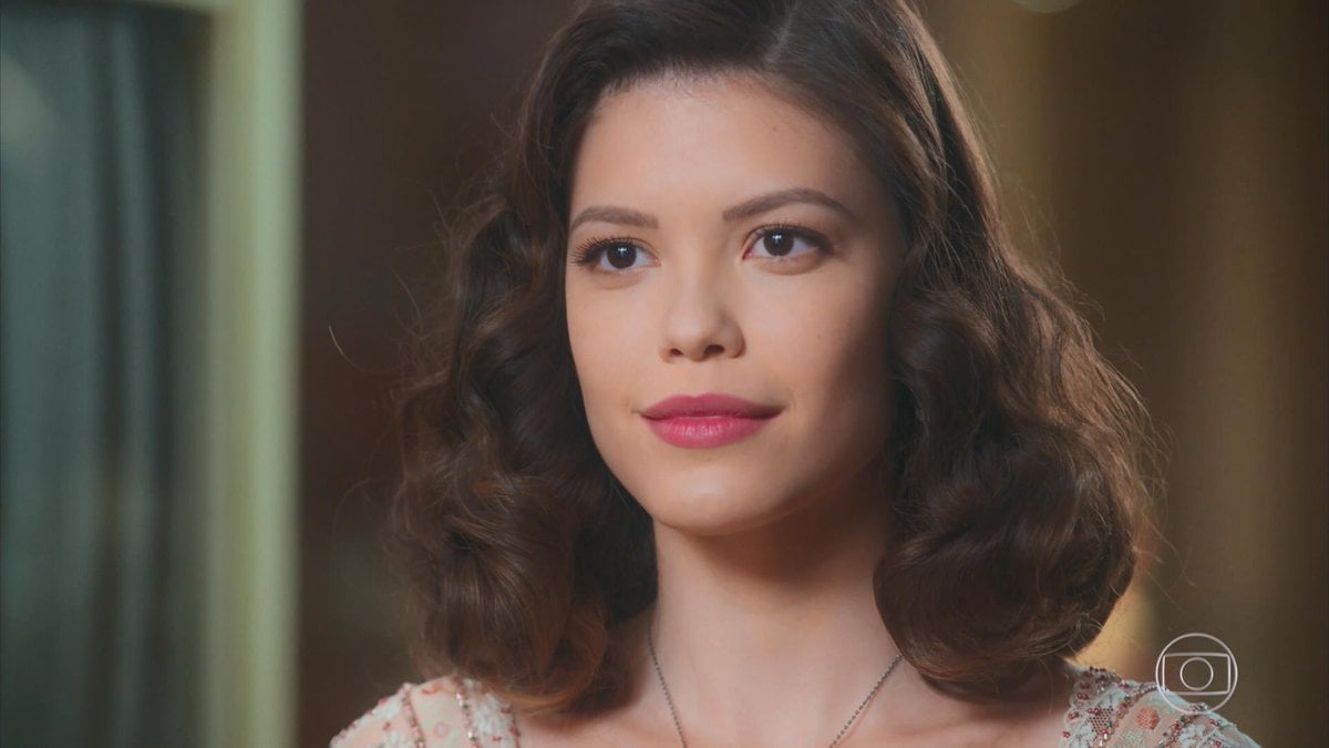 Julia Castelo em Espelho da Vida (Foto: Reprodução/ Globo)