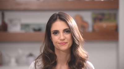A apresentadora Chris Flores não foi chamada para especial da Record,. sua ex-emissora. (Foto: Reprodução/Youtube)