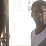 Segundo Sol: Roberval sofre reviravolta, vira pedreiro e surpreende