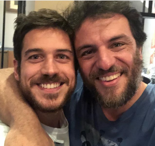 Foto publicada por Rodrigo Lombardi com Marco Pigossi (Foto: Reprodução)