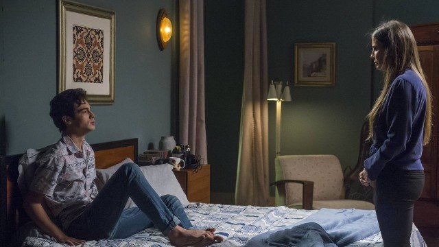 Valentim questiona se Karola o roubou de Luzia em Segundo Sol  (Foto: Raquel Cunha/ Globo)