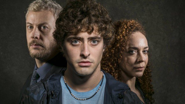 Guilherme Weber (Régis), Laila Garin (Tânia) e Eike Duarte (Álvaro) em Malhação (Foto: Sergio Zalis/ Globo/ Divulgação)