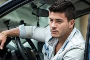 Fábio (Arthur Aguiar) em Malhação: Vidas Brasileiras
(Foto: Globo/Victor Pollak)