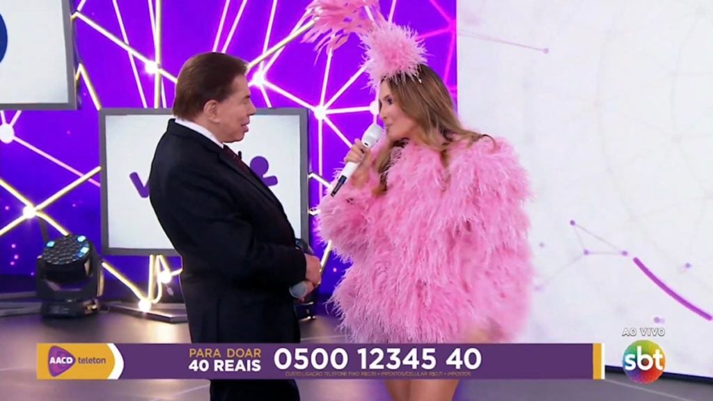 Silvio Santos e Claudia Leitte no Teleton (Foto: Reprodução)