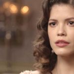 Vitoria Strada (Cris/Julia Castelo) em cena de Espelho da Vida
(Foto: Divulgação/Globo)