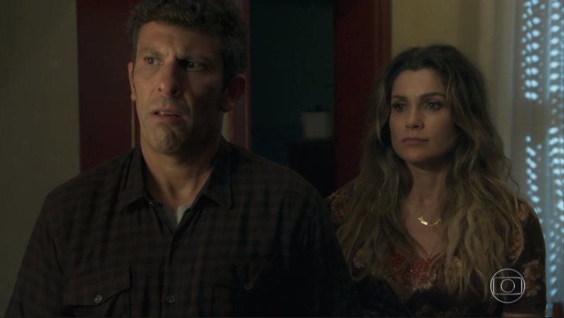 Machado (Milhem Cortaz) e Rita de Cássia (Flávia Alessandra) (Foto: Reprodução/Globo)