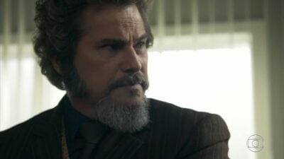 Dom Sabino (Edson Celulari) em O Tempo Não Para
(Foto: Reprodução/Globo)