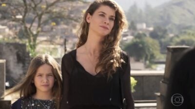 Priscila e Isabel em Espelho da Vida (Foto: Reprodução)