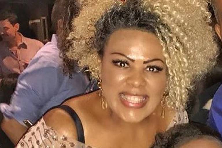 A cantora Deise Cipriano, do grupo Fat Family (Foto: Reprodução)